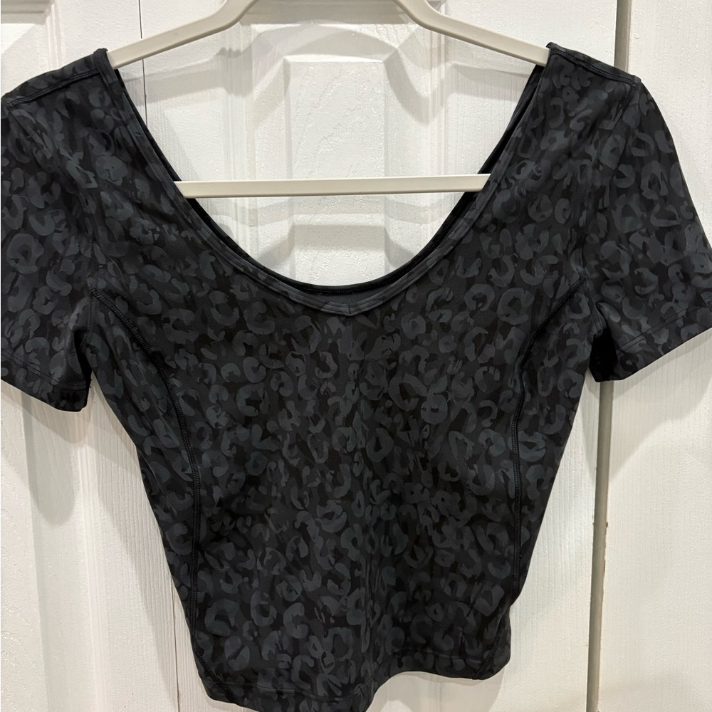 Lululemon Dark Gray Leopard align short sleeve